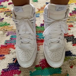 NIKE SKI DUNK SNEAKERS